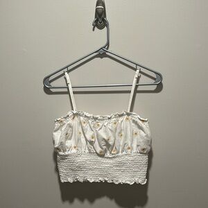 American Eagle daisy print crop top size small.